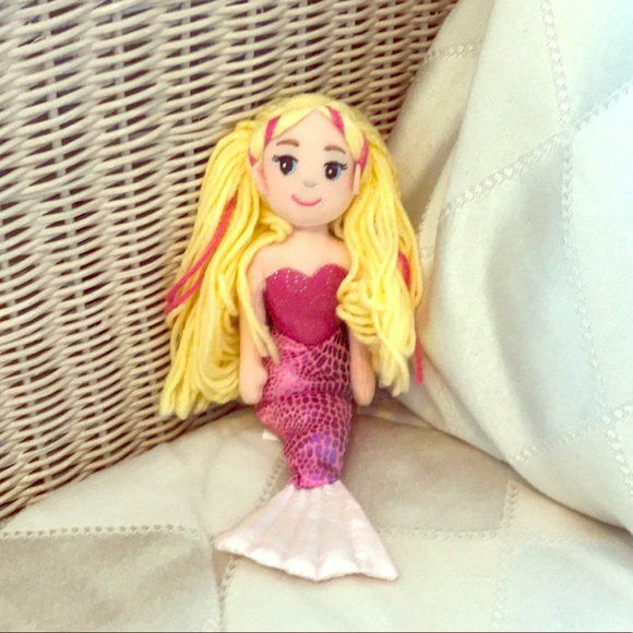 Meet your Posher, Michelle - Picture 1 of 1